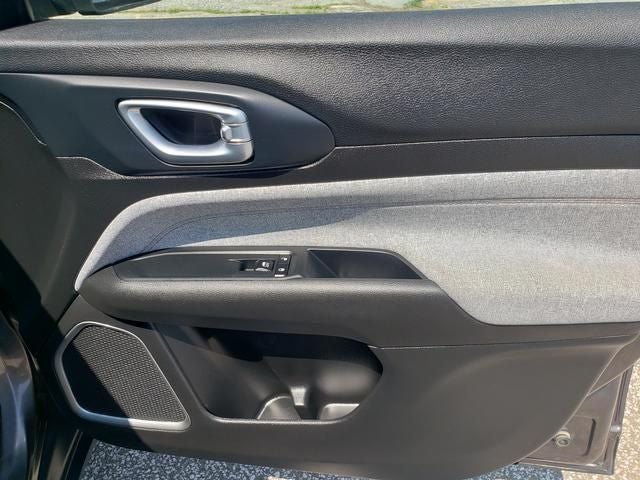 2023 Jeep Compass Latitude Lux FWD