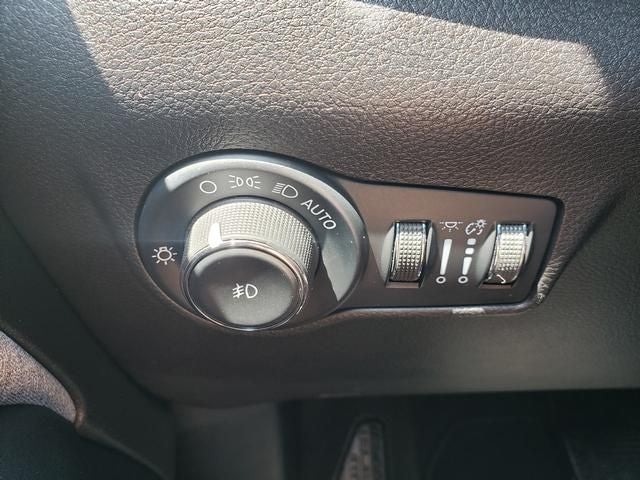 2023 Jeep Compass Latitude Lux FWD