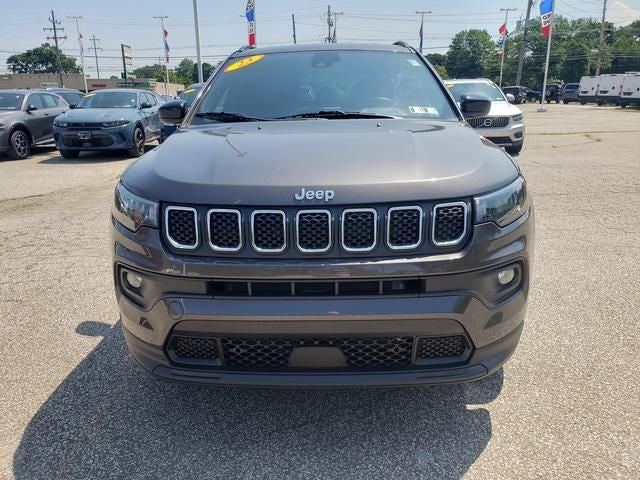 2023 Jeep Compass Latitude Lux FWD