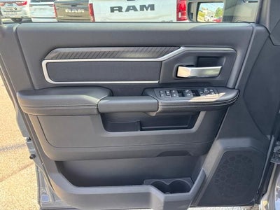 2026 RAM 3500 RAM 3500 BIG HORN CREW CAB 4X4 6'4' BOX
