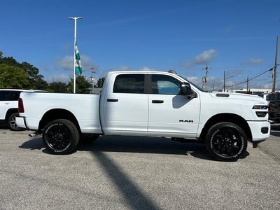 2026 RAM Ram 3500 RAM 3500 BIG HORN CREW CAB 4X4 6'4' BOX
