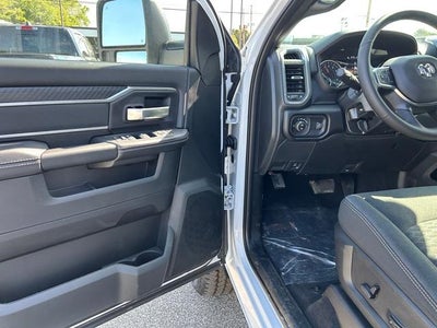 2026 RAM Ram 3500 RAM 3500 BIG HORN CREW CAB 4X4 6'4' BOX