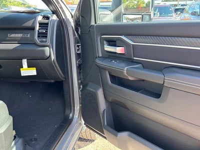 2026 RAM Ram 3500 RAM 3500 BIG HORN CREW CAB 4X4 6'4' BOX