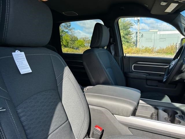 2026 RAM Ram 3500 RAM 3500 BIG HORN CREW CAB 4X4 6'4' BOX