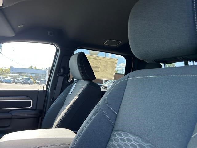 2026 RAM Ram 3500 RAM 3500 BIG HORN CREW CAB 4X4 6'4' BOX