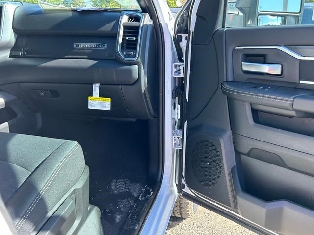 2026 RAM Ram 3500 RAM 3500 BIG HORN CREW CAB 4X4 6'4' BOX