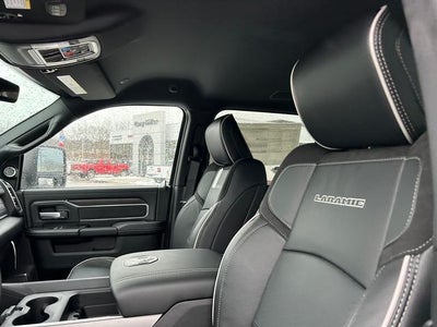 2026 RAM Ram 3500 RAM 3500 LARAMIE CREW CAB 4X4 8' BOX