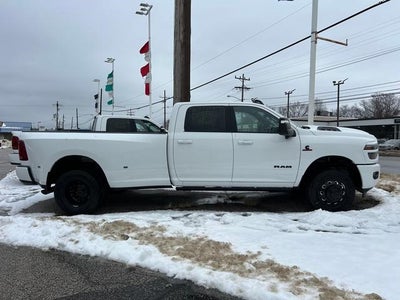 2026 RAM Ram 3500 RAM 3500 LARAMIE CREW CAB 4X4 8' BOX