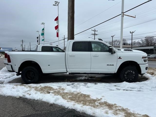 2026 RAM Ram 3500 RAM 3500 LARAMIE CREW CAB 4X4 8' BOX