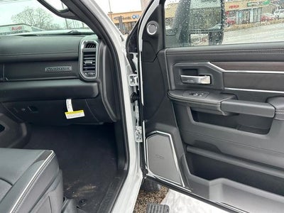 2026 RAM Ram 3500 RAM 3500 LARAMIE CREW CAB 4X4 8' BOX