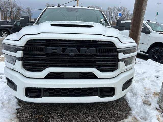 2026 RAM Ram 3500 RAM 3500 LARAMIE CREW CAB 4X4 8' BOX