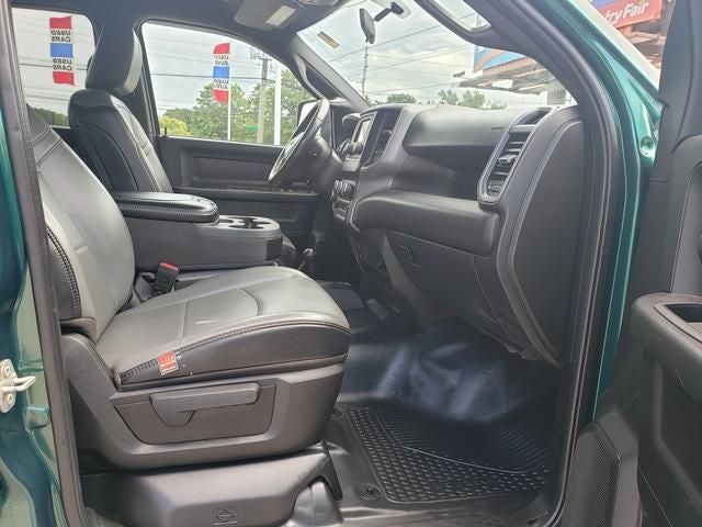 2024 RAM 2500 Tradesman Crew Cab 4x4 6'4' Box
