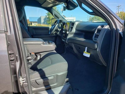 2027 RAM Ram 2500 RAM 2500 BLACK EXPRESS CREW CAB 4X4 6'4' BOX