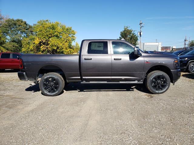 2027 RAM Ram 2500 RAM 2500 BLACK EXPRESS CREW CAB 4X4 6'4' BOX