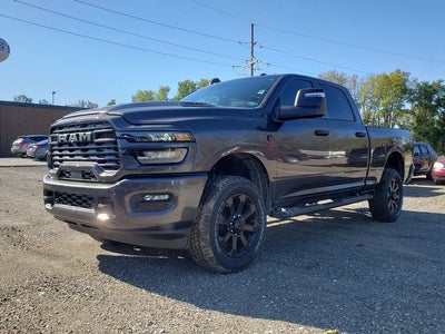 2027 RAM Ram 2500 RAM 2500 BLACK EXPRESS CREW CAB 4X4 6'4' BOX
