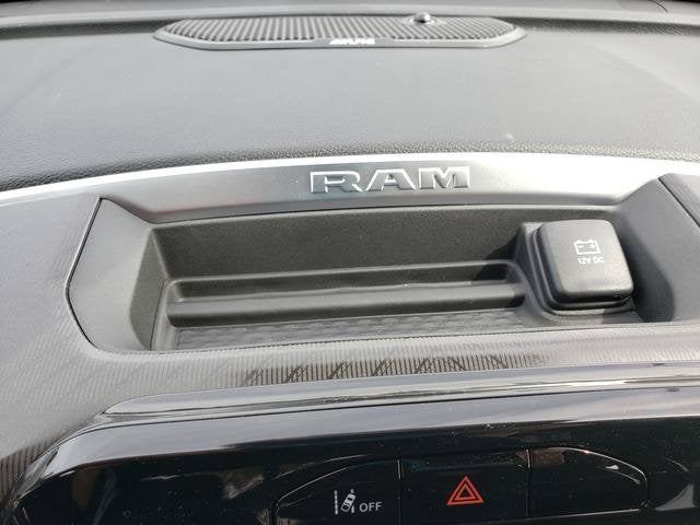 2027 RAM Ram 2500 RAM 2500 BIG HORN CREW CAB 4X4 8' BOX