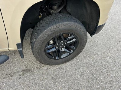 2022 Chevrolet Silverado 1500 4WD Crew Cab Short Bed LT Trail Boss