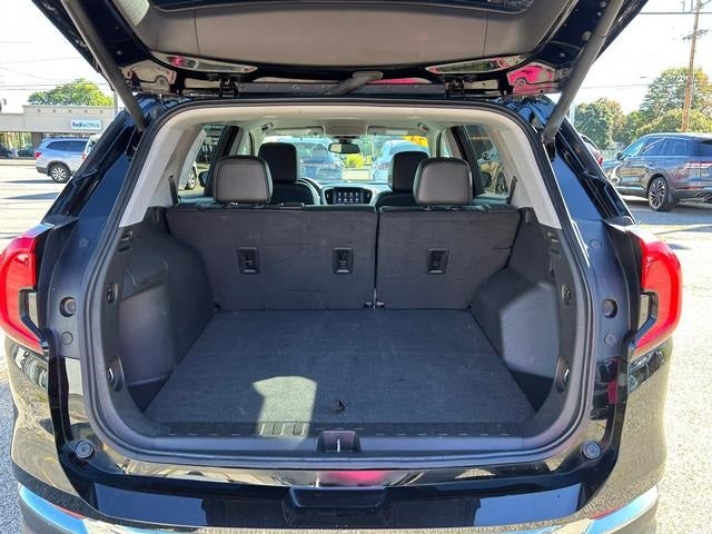 2024 GMC Terrain AWD SLT