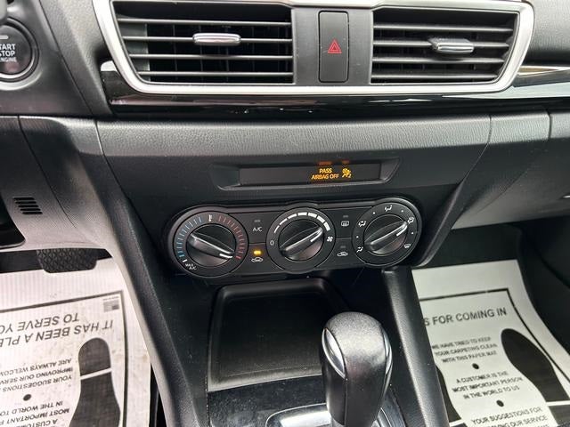 2015 Mazda Mazda3 Hatchback i Sport