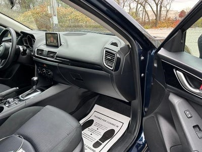 2015 Mazda Mazda3 Hatchback i Sport
