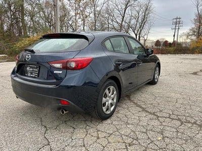 2015 Mazda Mazda3 Hatchback i Sport