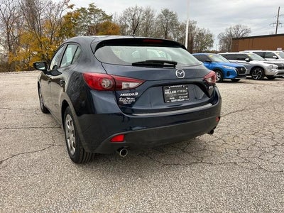 2015 Mazda Mazda3 Hatchback i Sport