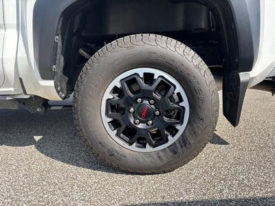 2025 Toyota Tacoma TRD Off Road