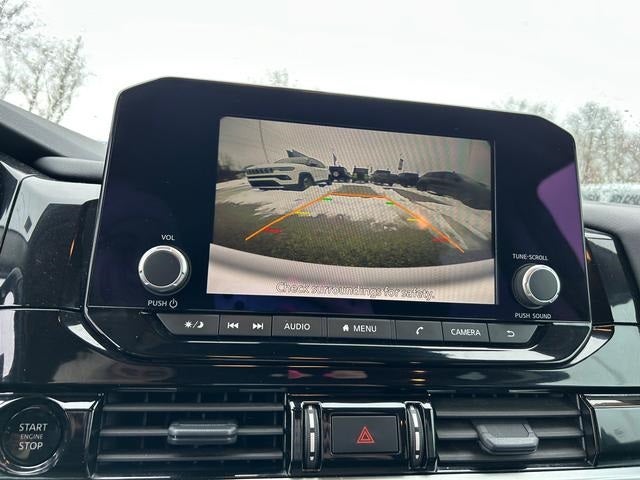 2025 Nissan Pathfinder SV 4WD