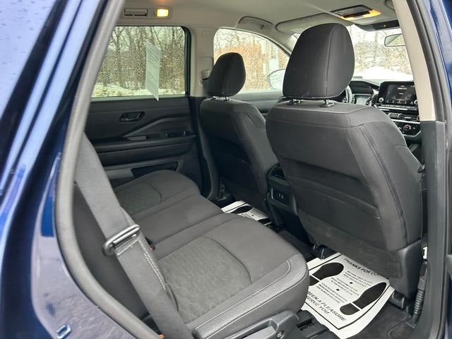 2025 Nissan Pathfinder SV 4WD