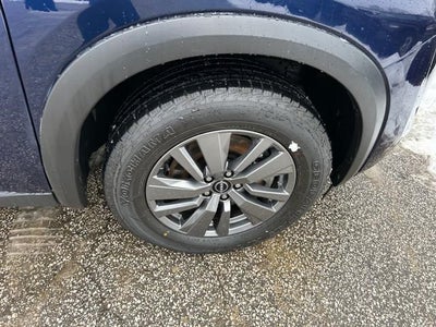 2025 Nissan Pathfinder SV 4WD