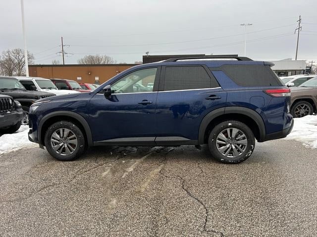 2025 Nissan Pathfinder SV 4WD