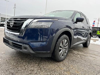 2025 Nissan Pathfinder SV 4WD