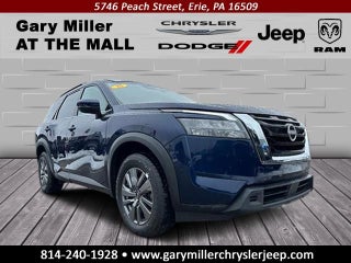 2025 Nissan Pathfinder SV 4WD