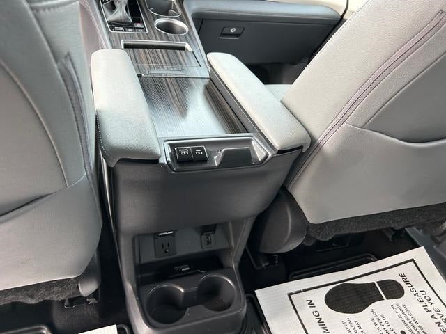 2024 Toyota Sienna Limited