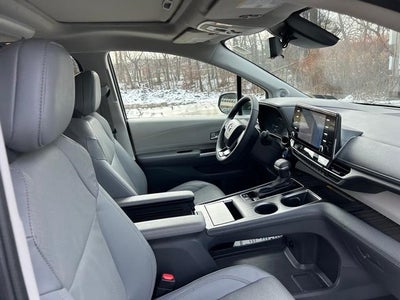 2024 Toyota Sienna Limited