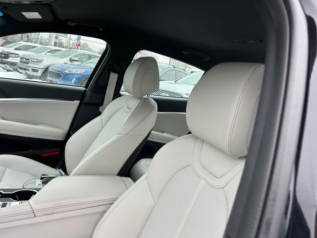 2025 Genesis G70 2.5T AWD