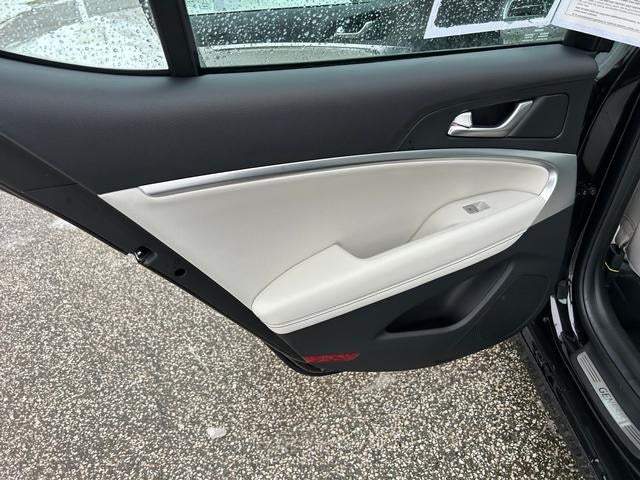 2025 Genesis G70 2.5T AWD