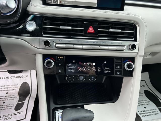 2025 Genesis G70 2.5T AWD