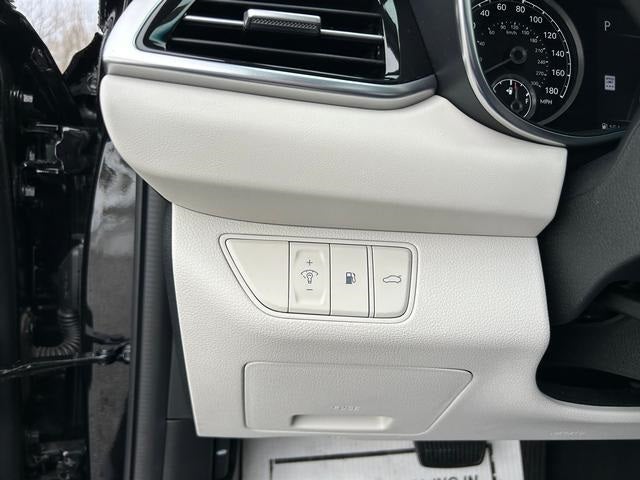 2025 Genesis G70 2.5T AWD