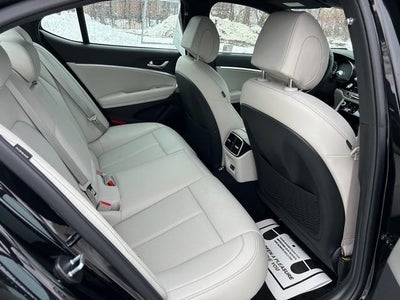 2025 Genesis G70 2.5T AWD