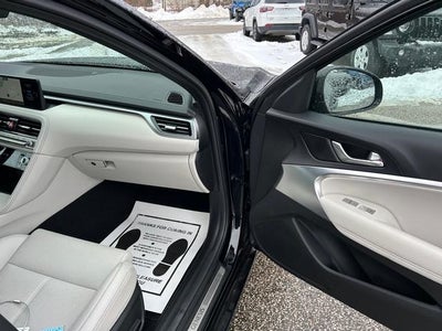2025 Genesis G70 2.5T AWD