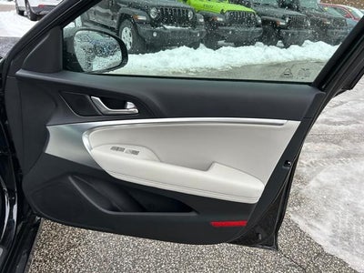 2025 Genesis G70 2.5T AWD