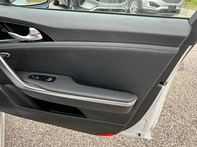 2020 Kia Stinger GT-Line