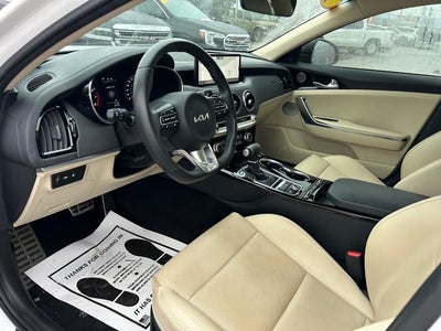 2023 Kia Stinger GT-Line