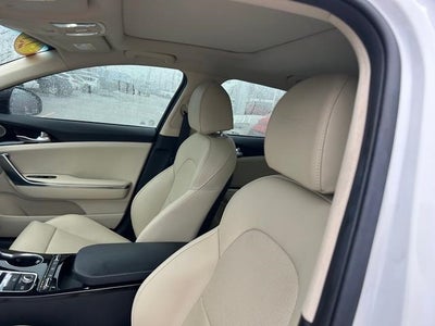 2023 Kia Stinger GT-Line