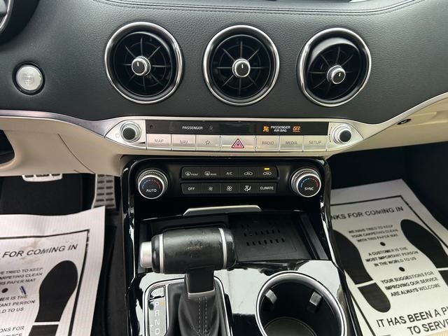 2023 Kia Stinger GT-Line