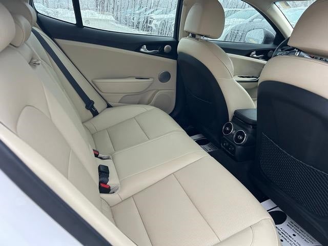 2023 Kia Stinger GT-Line