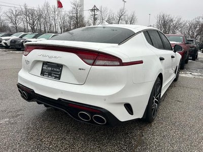 2023 Kia Stinger GT-Line