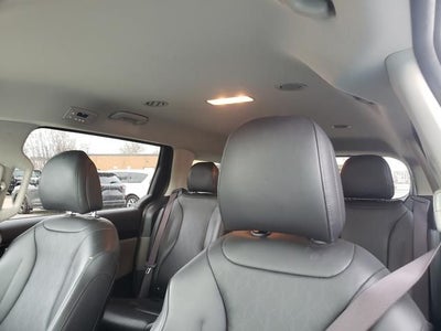 2025 Kia Carnival MPV LXS