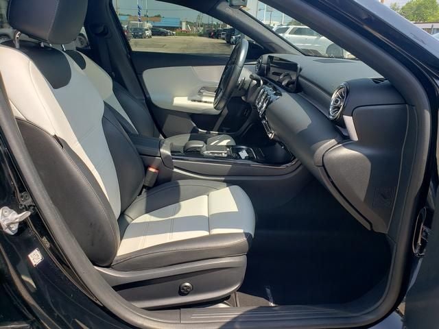 2021 Mercedes-Benz A 220 4MATIC®